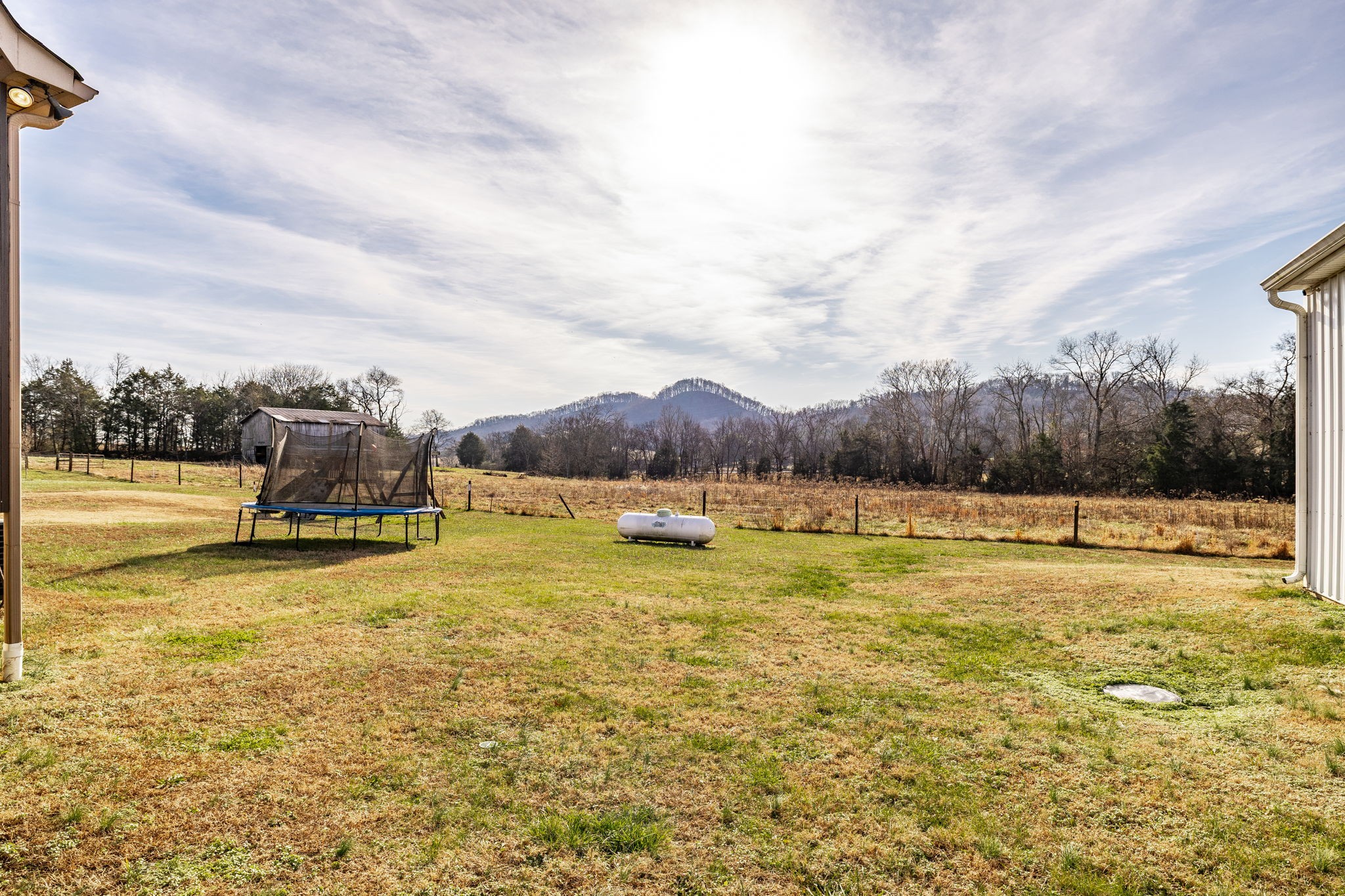 440 Honeysuckle Lane Road Bethpage, TN 37022 - Photo 8 of 95 Gallery Image 8