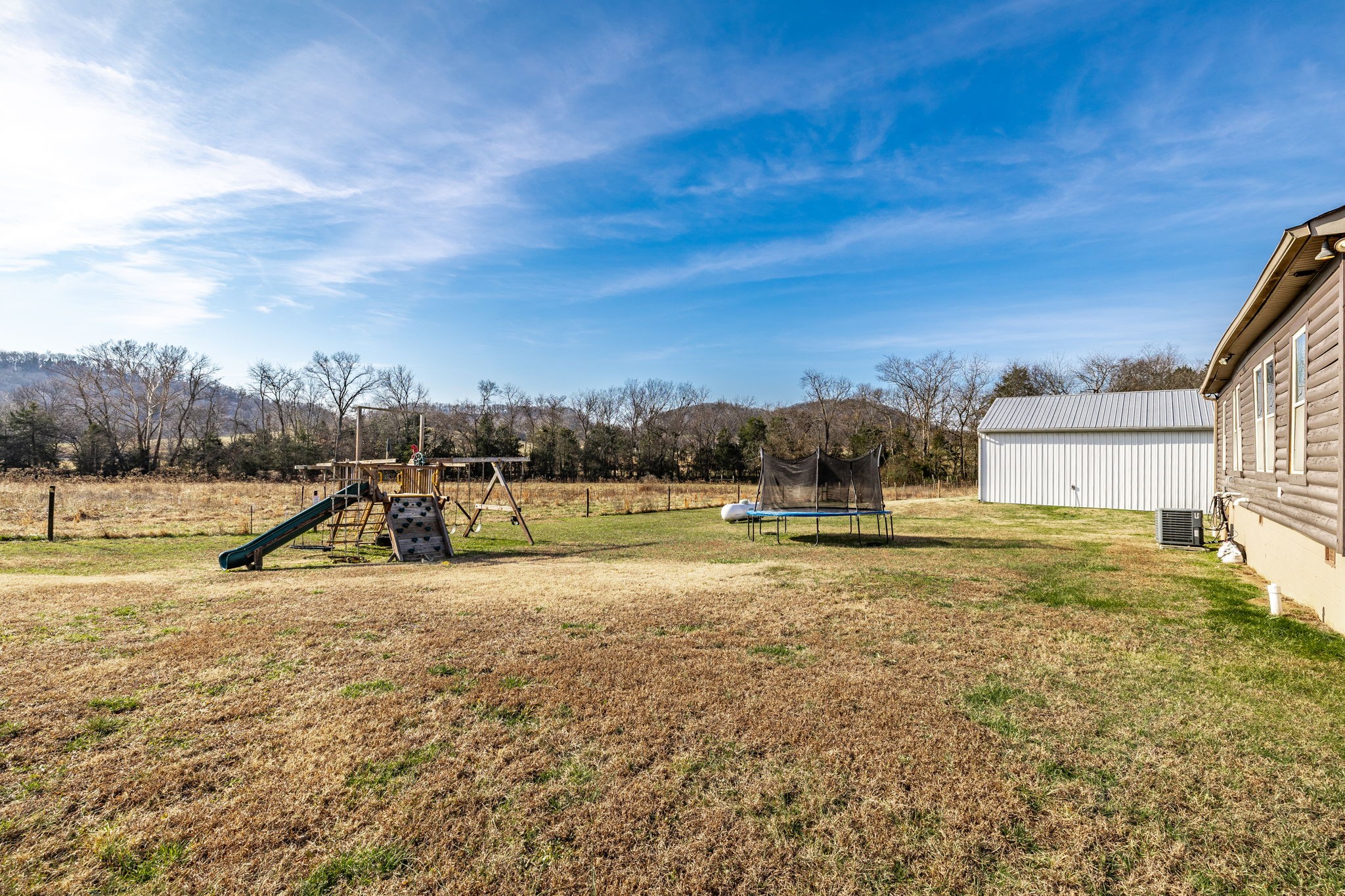 440 Honeysuckle Lane Road Bethpage, TN 37022 - Photo 9 of 95 Gallery Image 9