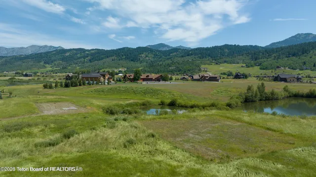 $275,000 | Lot 37 South River Trail, Alpine, WY 83128