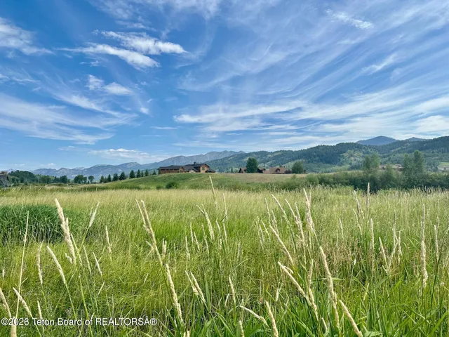 $275,000 | Lot 37 South River Trail, Alpine, WY 83128