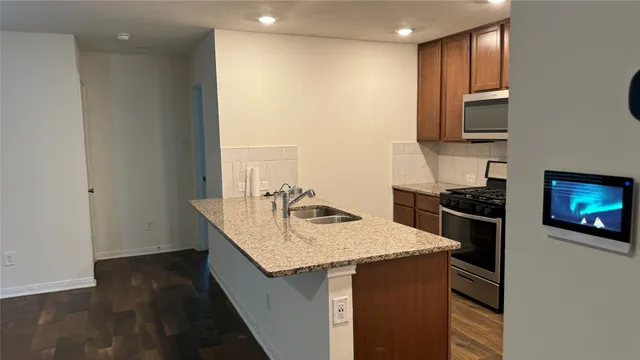 $2,100 | 23342 Stahl Creeks Lane, Spring, TX 77373