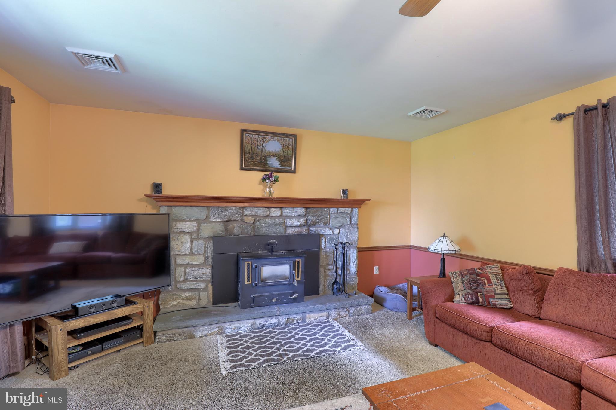 253 Clearfield Road New Providence, PA 17560 - Photo 14 of 46 Gallery Image 14