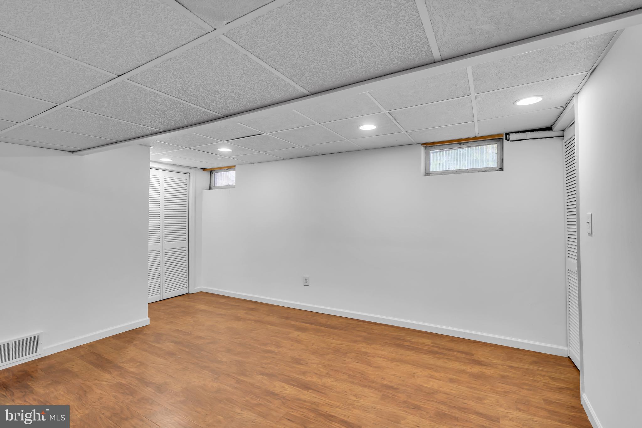325 Manor Road Beverly, NJ 08010 - Photo 42 of 47