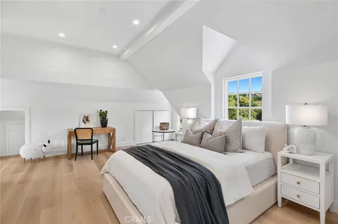 $16,500,000 | 1927 Bayside Drive, Corona del Mar, CA 92625