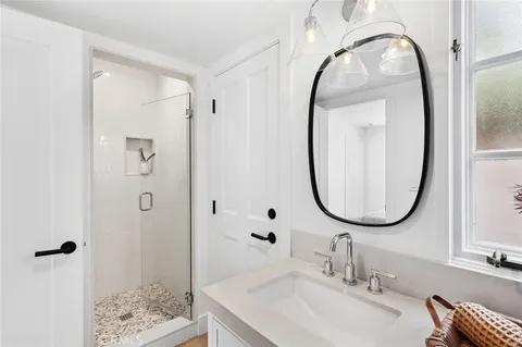 $16,500,000 | 1927 Bayside Drive, Corona del Mar, CA 92625