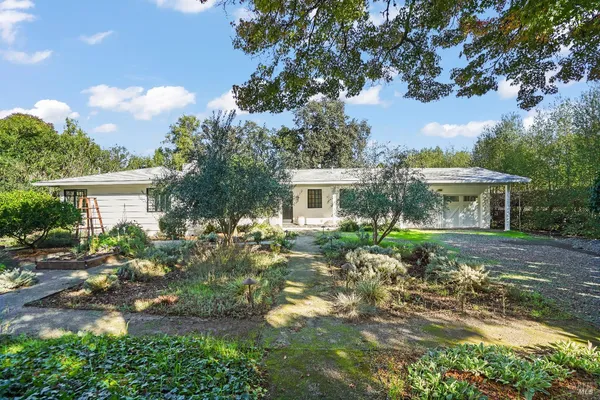$1,600,000 | 17050 Brookside Road, Sonoma, CA 95476