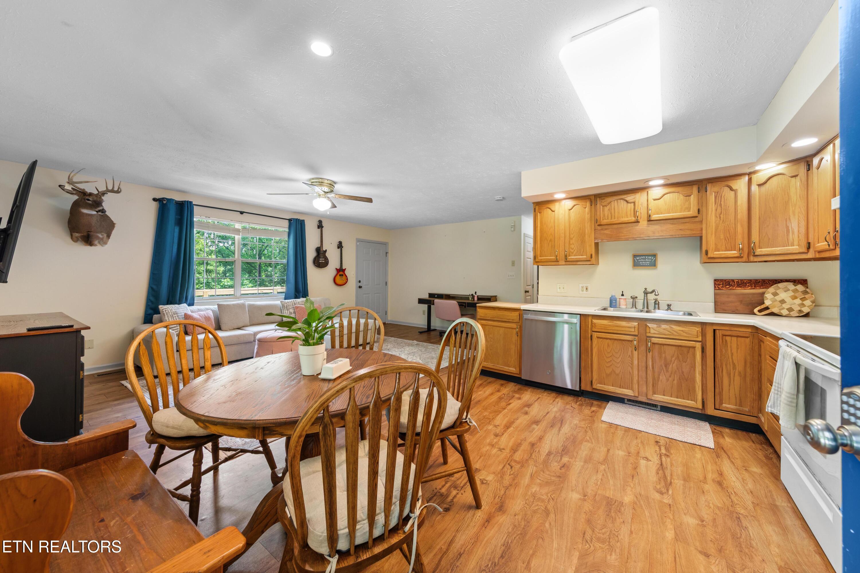 3714 Roberts Road Corryton, TN 37721 - Photo 18 of 24 030A1295