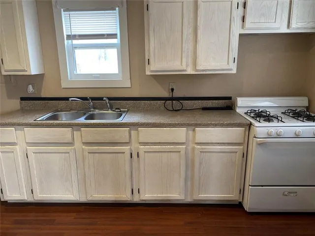 $80,000 | 1503 East Valley Street, Joplin, MO 64801