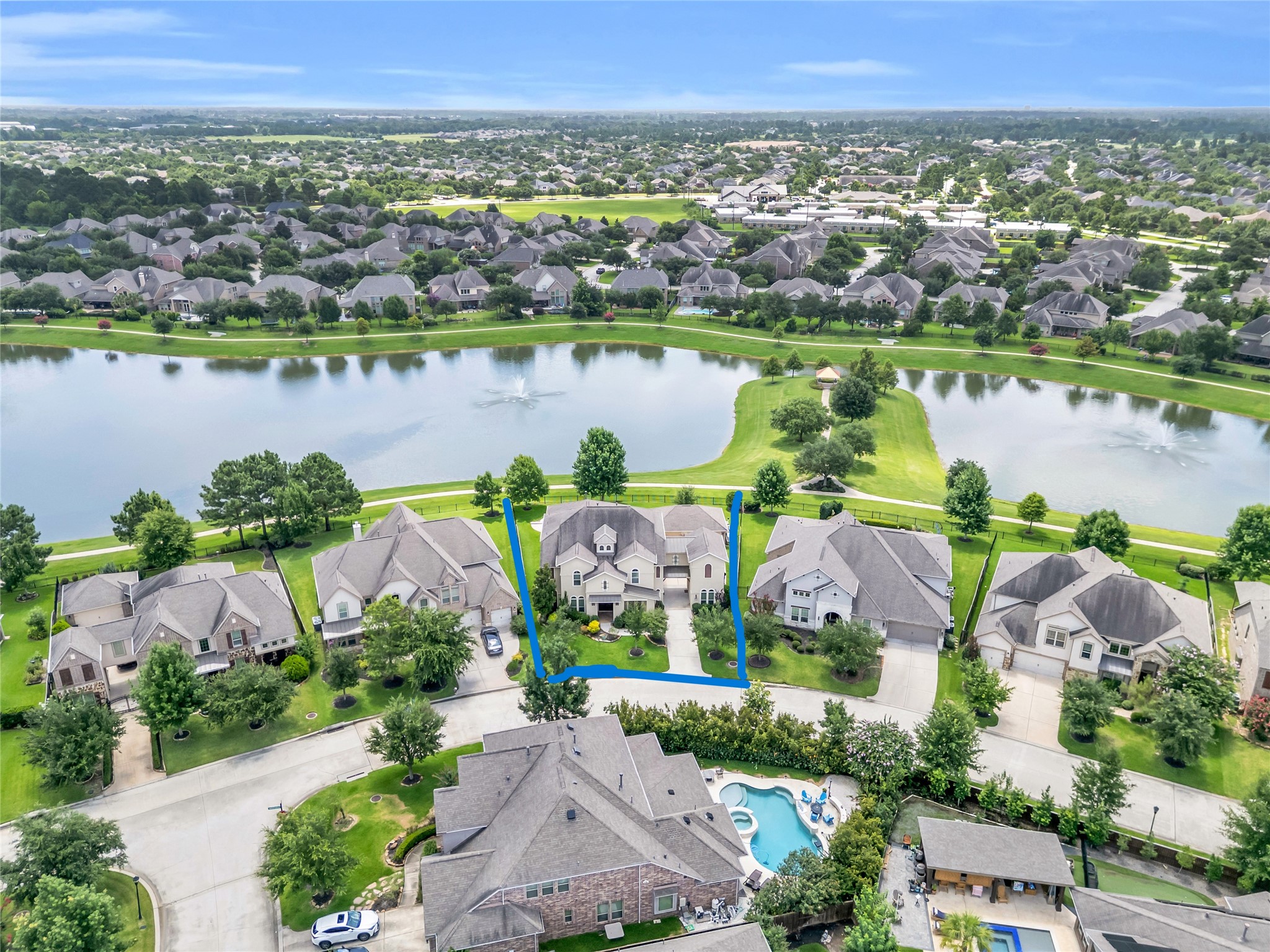 9842 Kirkstone Terrace Drive Spring, TX 77379 - Photo 31 of 34 Aireal view shows where this amazing lot is on the lake