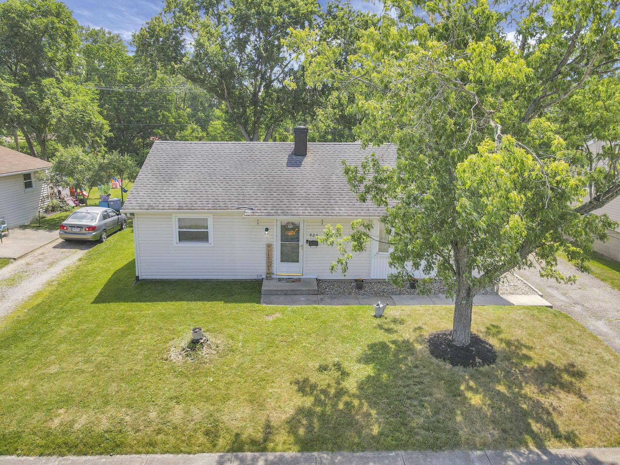 926 James Road Lancaster, OH 43130 - Photo 40 of 55 42-web-or-mls-DJI_0724