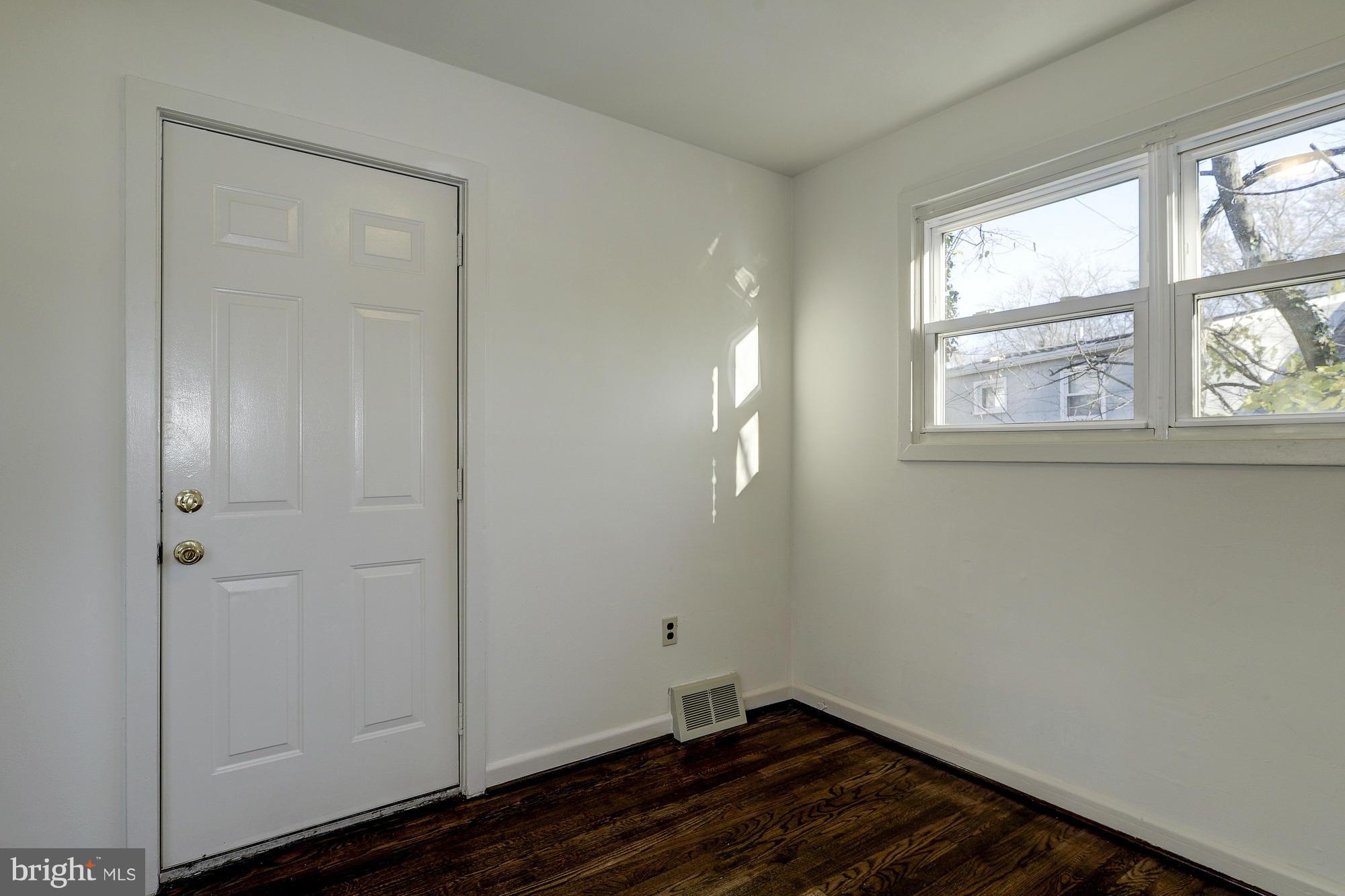 912 Benson Terrace Silver Spring, MD 20901 - Photo 8 of 27 Bedroom
