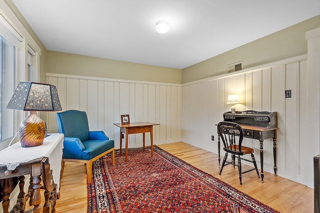 34 Parker Road Shirley, MA 01464 - Photo 11 of 33