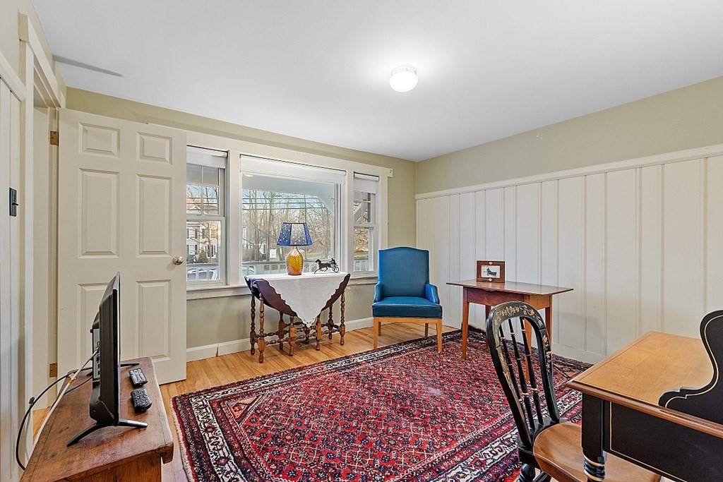 34 Parker Road Shirley, MA 01464 - Photo 13 of 33