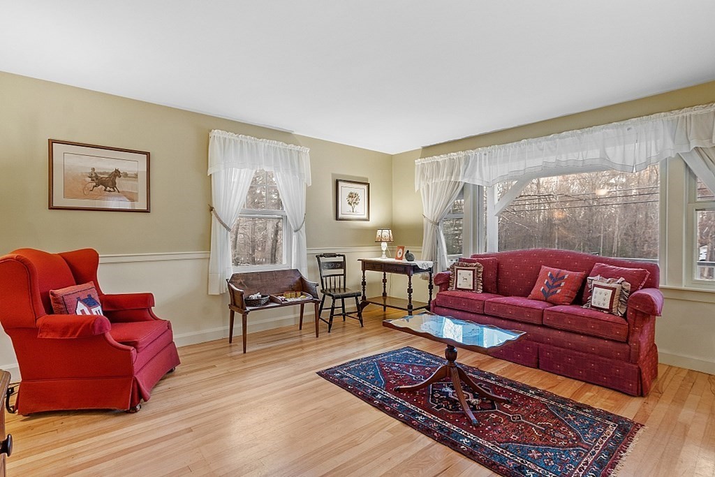 34 Parker Road Shirley, MA 01464 - Photo 24 of 33