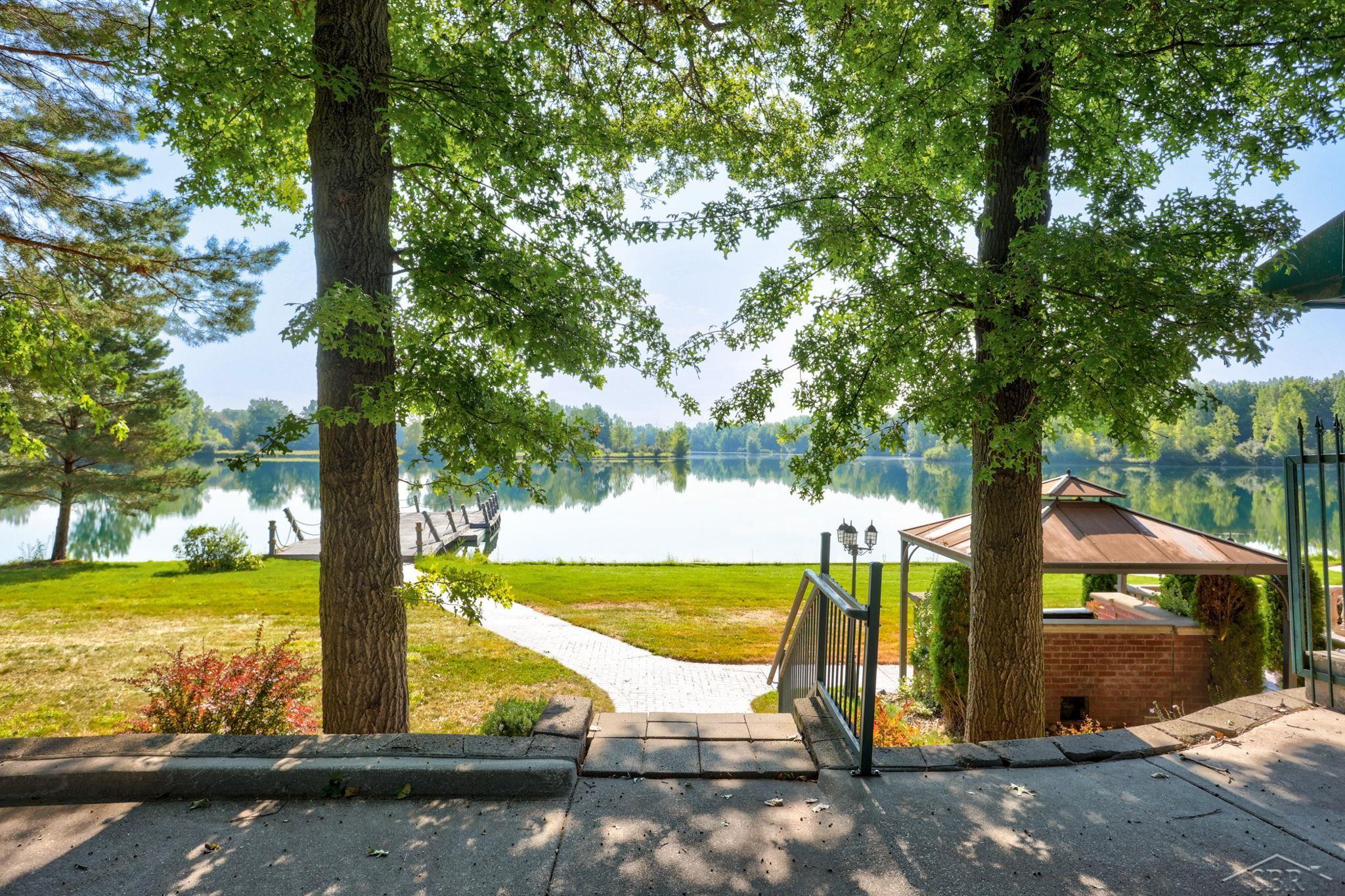 1555 South Graham Road Saginaw, MI 48609 - Photo 66 of 99 50150457-4bdf4a1a-d907-45bb-99d3-9132e232f9f2.JPG