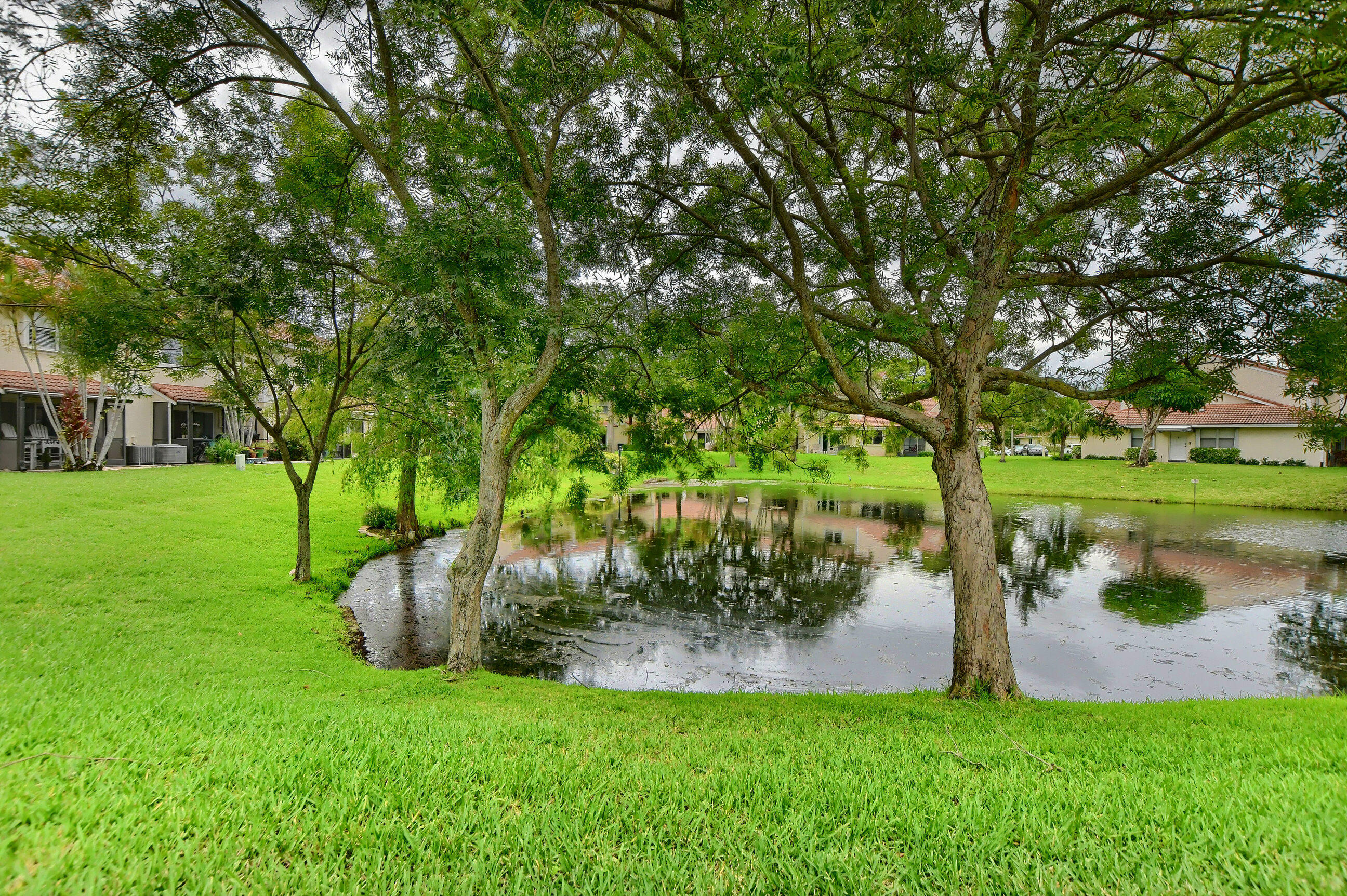 6489 Boca Circle Boca Raton, FL 33433 - Photo 30 of 31 31_ebf_6645-hdr(5)