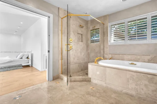 $2,695,000 | 4401 Sanders Street, Hollywood, FL 33021