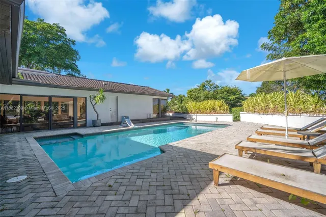 $2,695,000 | 4401 Sanders Street, Hollywood, FL 33021