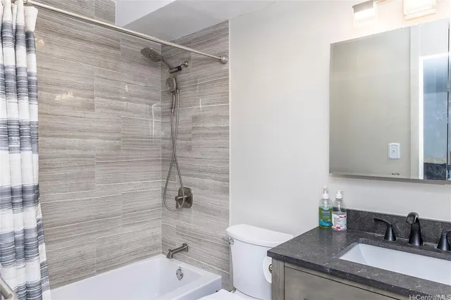 $2,300 | 3121 Ala Ilima Street, Unit 112, Honolulu, HI 96818