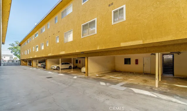 $519,900 | 15205 Budlong Avenue, Unit 7, Gardena, CA 90247