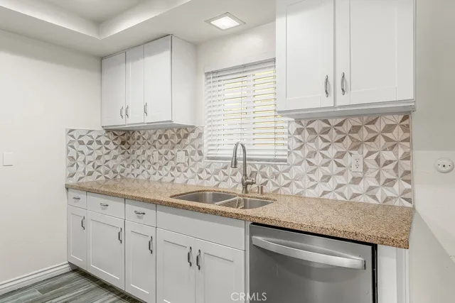 $519,900 | 15205 Budlong Avenue, Unit 7, Gardena, CA 90247