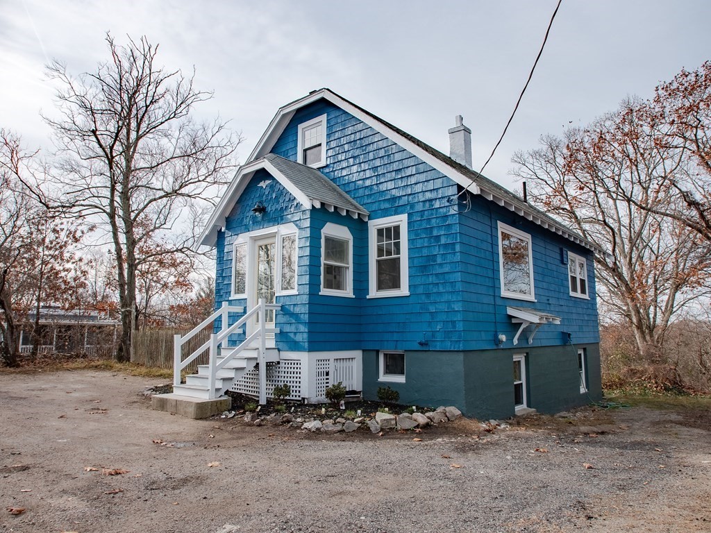 27 High Road Boston, MA 02132 - Photo 3 of 29 Gallery Image 3
