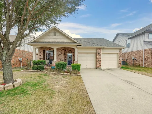 $308,878 | 10981 Hawks Landing Road, Fort Worth, TX 76052