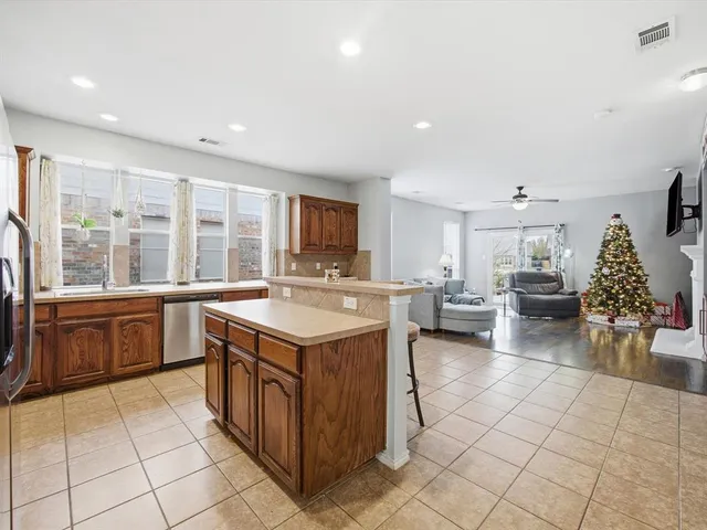 $308,878 | 10981 Hawks Landing Road, Fort Worth, TX 76052