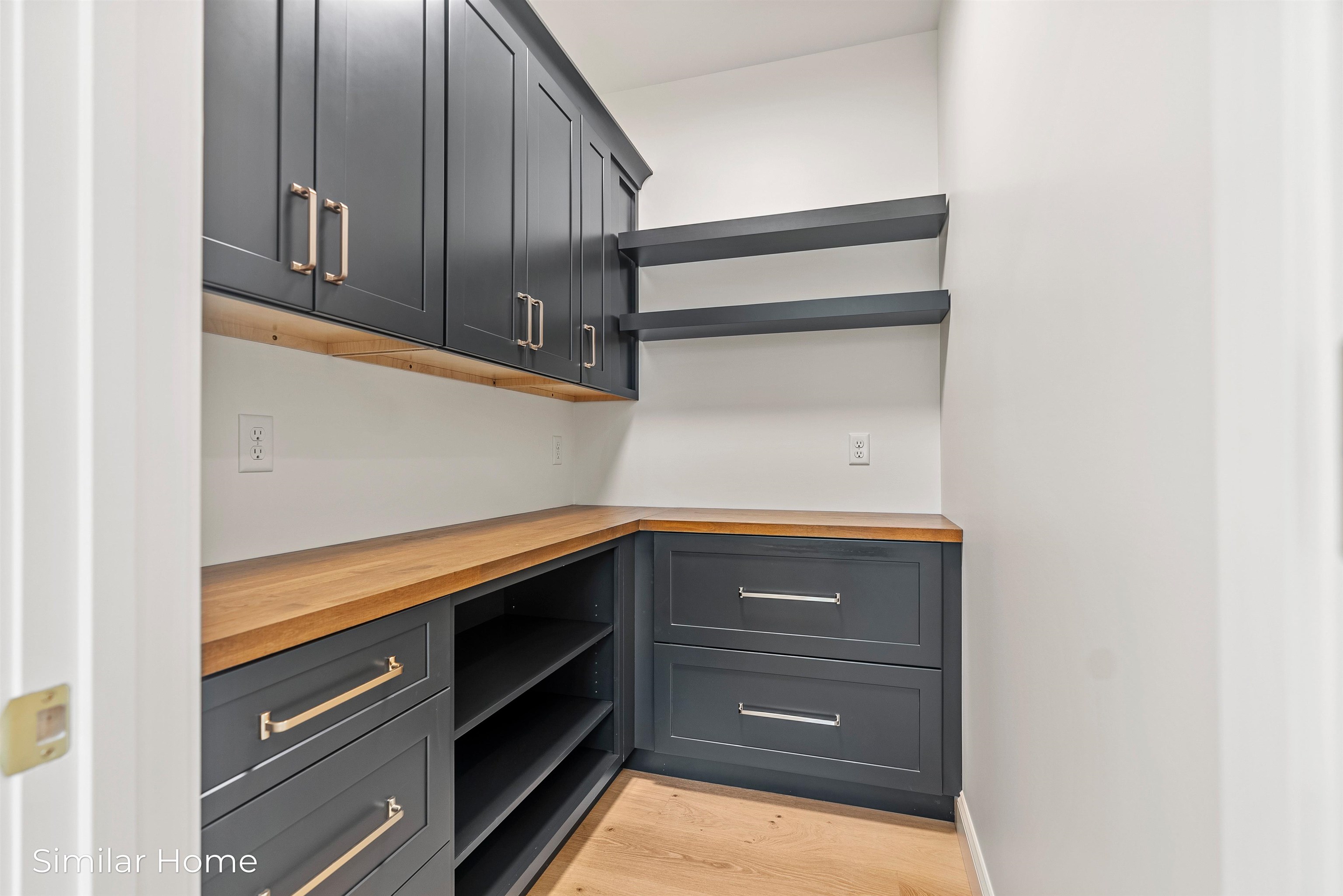 9 Garrett Drive North Hampton, NH 03862 - Photo 16 of 51