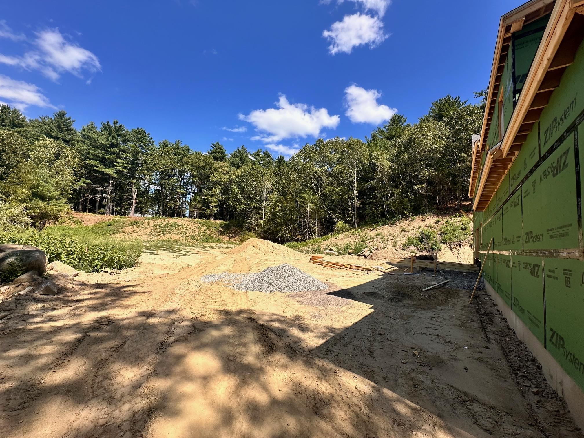 9 Garrett Drive North Hampton, NH 03862 - Photo 3 of 51