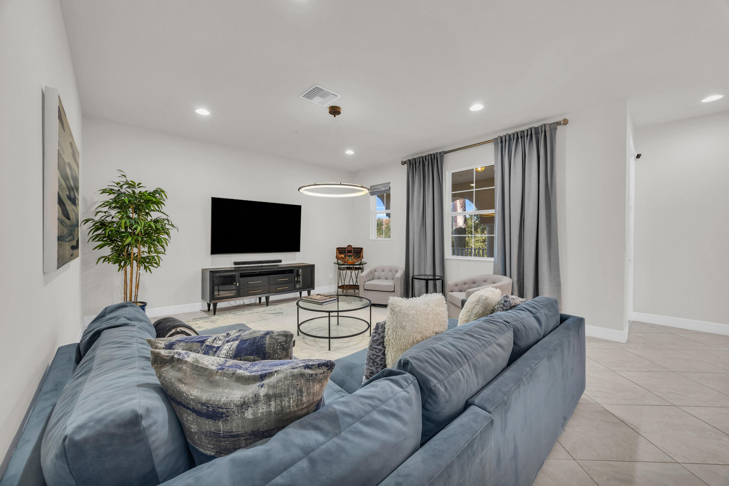 1080 Community Drive Jupiter, FL 33458 - Photo 11 of 34 12_8p3a8860