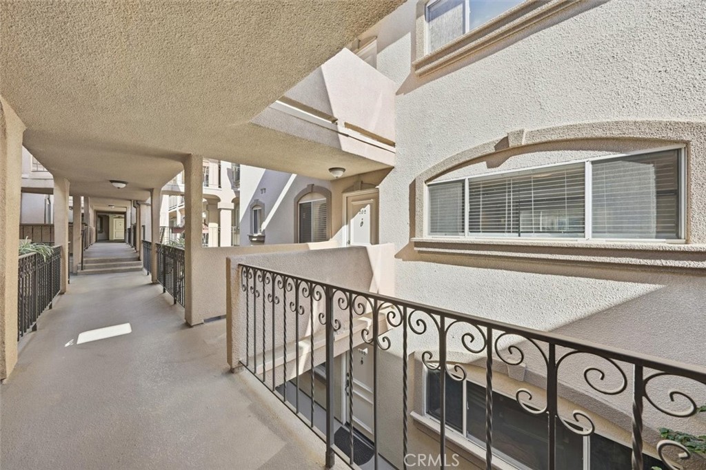 222 7th Street, Unit 202 Santa Monica, CA 90402 - Photo 39 of 41