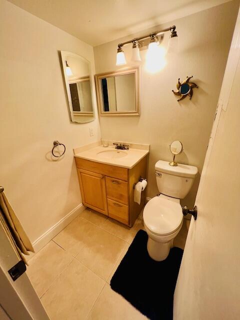 237 Mansfield East Boca Raton, FL 33434 - Photo 9 of 14 237 Mansfield F 1