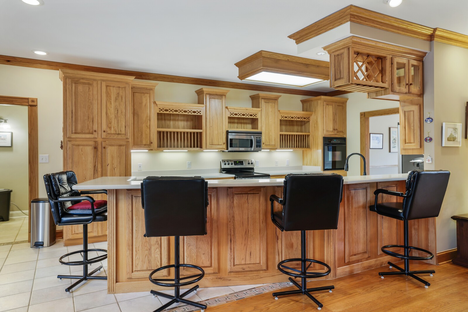 647 Mobley Road Clarksville, TN 37043 - Photo 17 of 69 a kitchen with stainless steel appliances granite countertop a sink and cabinets