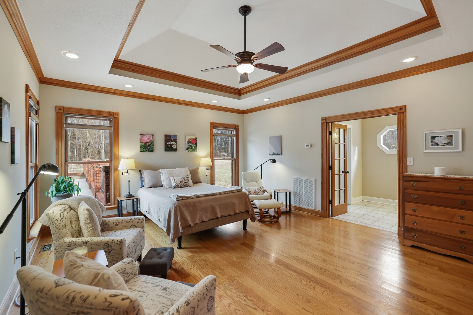 647 Mobley Road Clarksville, TN 37043 - Photo 23 of 69 a living room with furniture and a chandelier