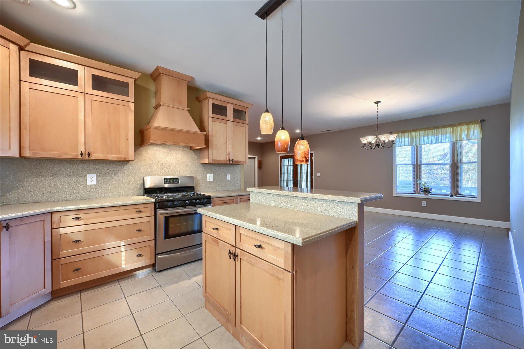 740 Furnace Road York, PA 17406 - Photo 11 of 44