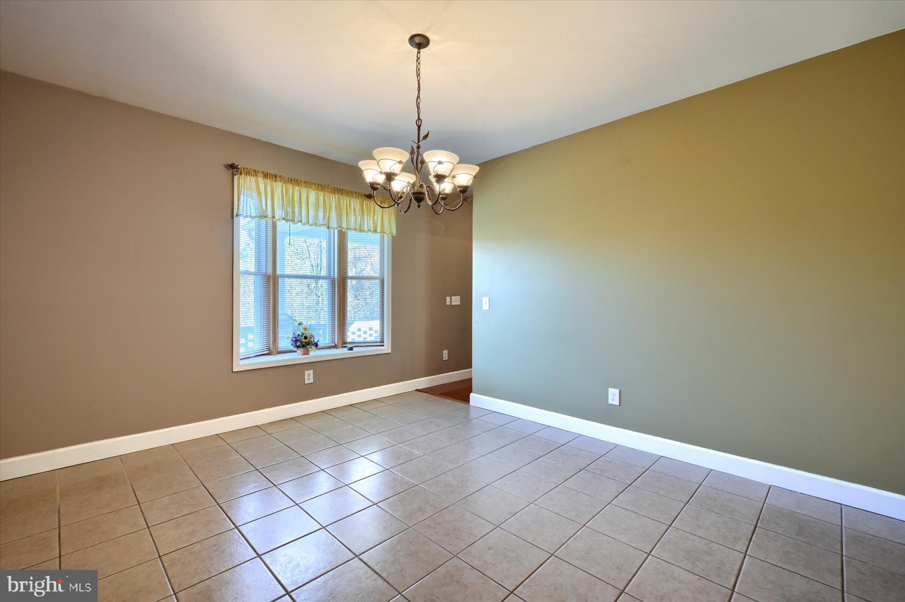 740 Furnace Road York, PA 17406 - Photo 14 of 44
