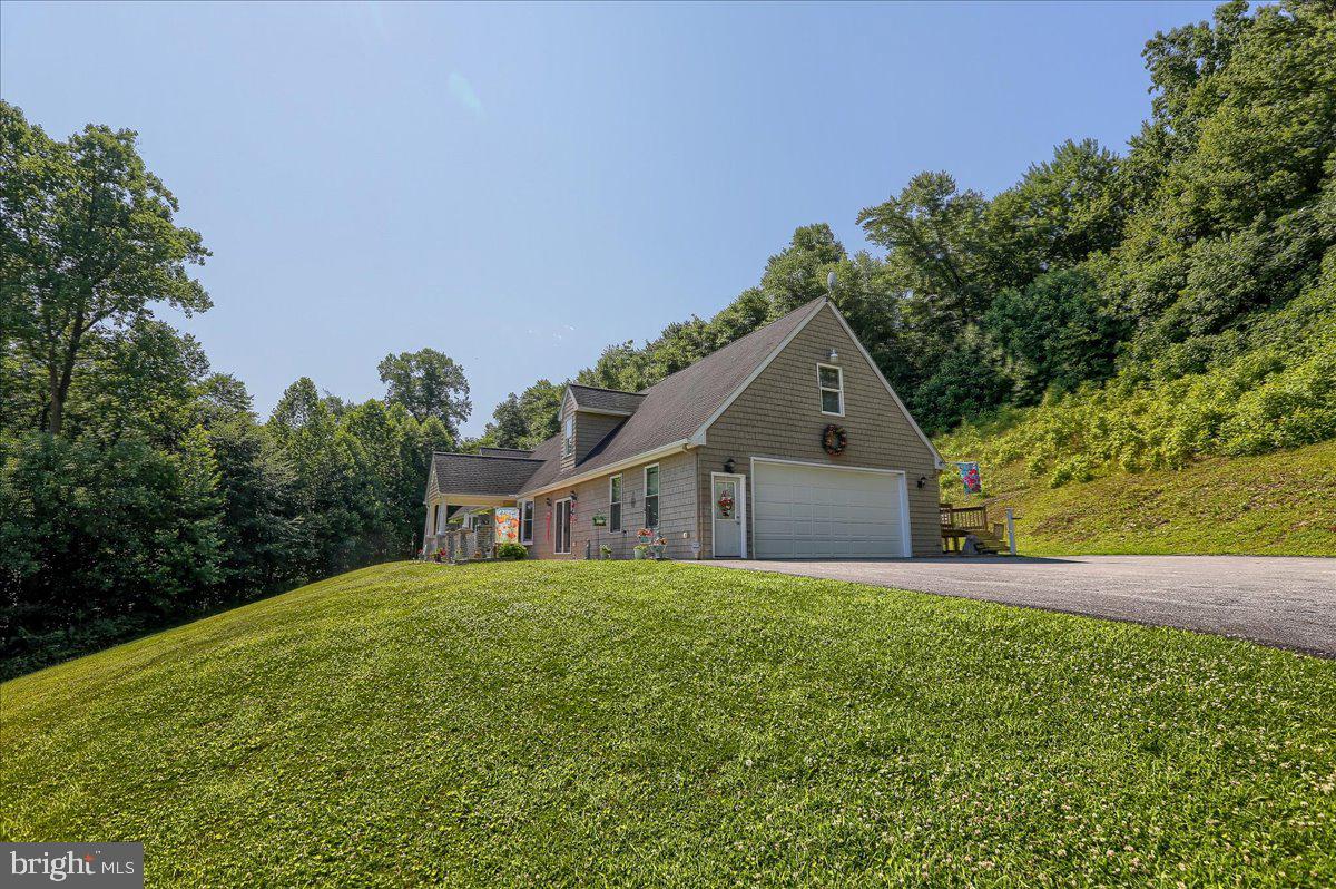 740 Furnace Road York, PA 17406 - Photo 37 of 44