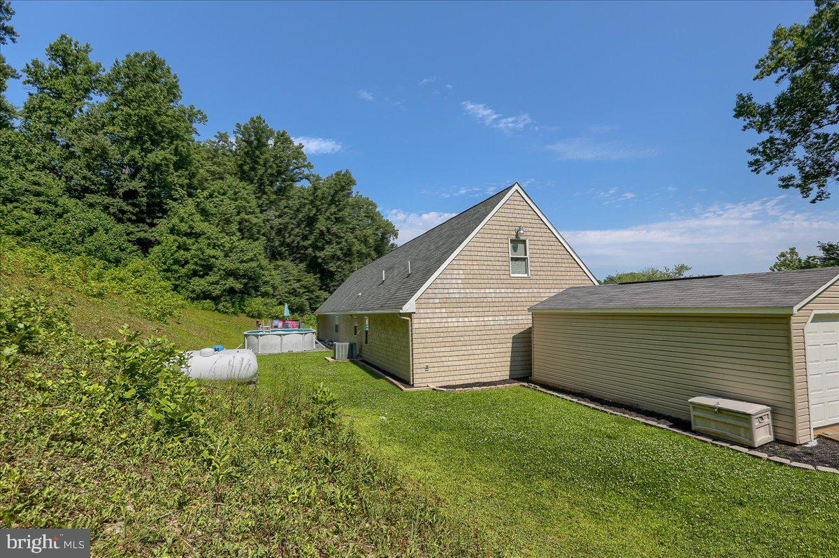 740 Furnace Road York, PA 17406 - Photo 38 of 44