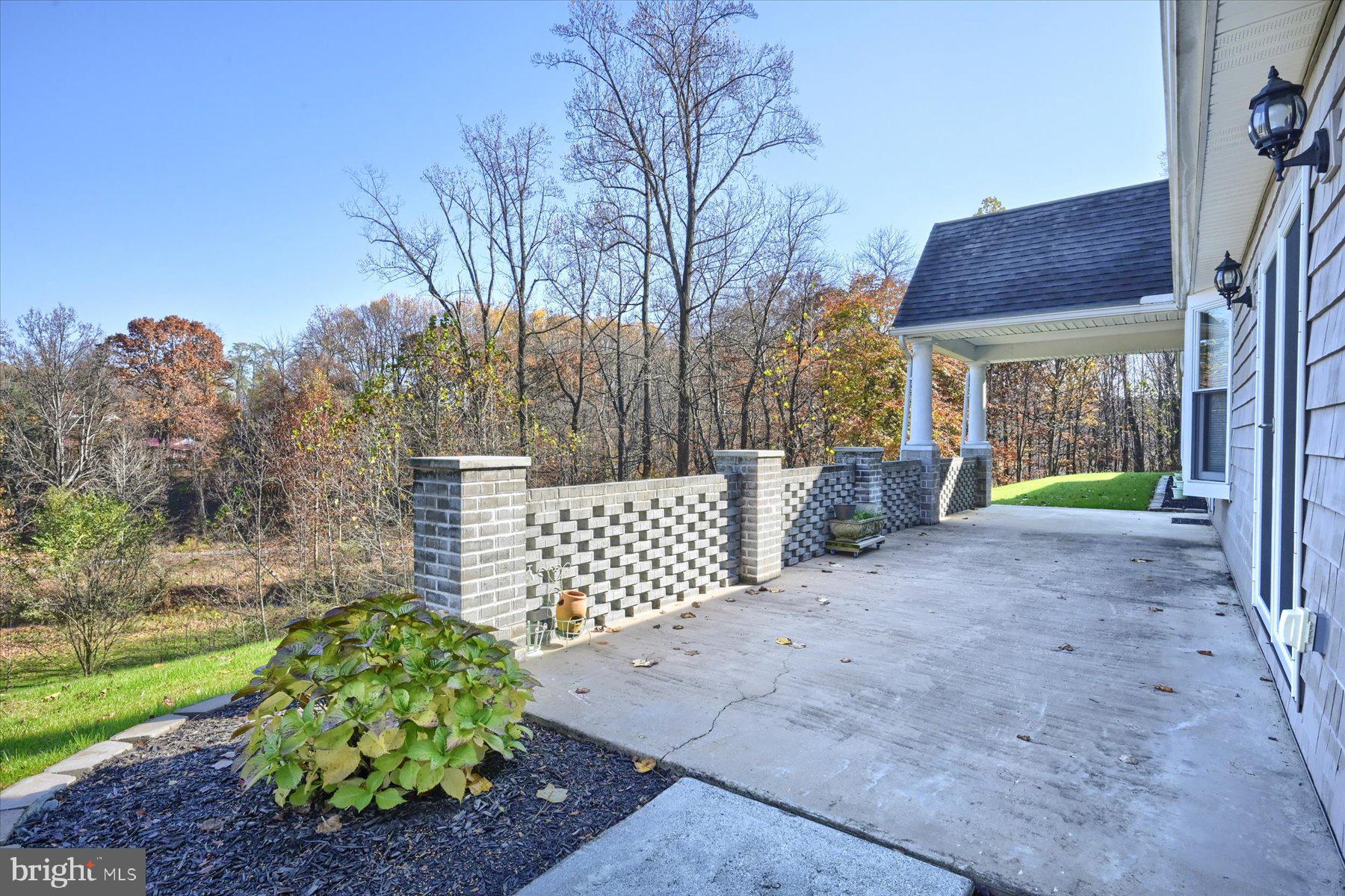 740 Furnace Road York, PA 17406 - Photo 5 of 44