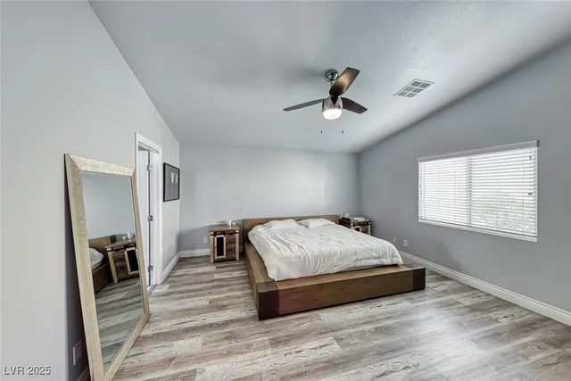 $2,598 | 7852 Whitlocks Mill Avenue, Las Vegas, NV 89147