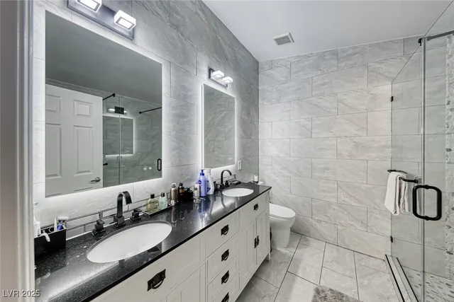 $2,598 | 7852 Whitlocks Mill Avenue, Las Vegas, NV 89147