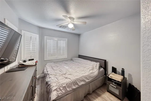 $2,598 | 7852 Whitlocks Mill Avenue, Las Vegas, NV 89147