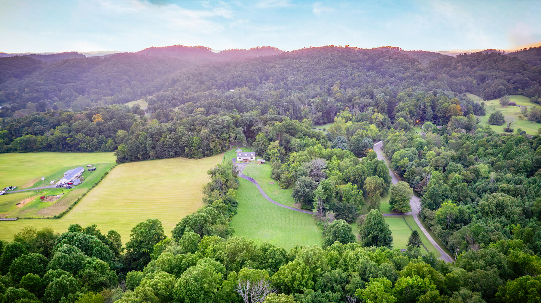 790 Henson Road Bristol, TN 37620 - Photo 44 of 46 102