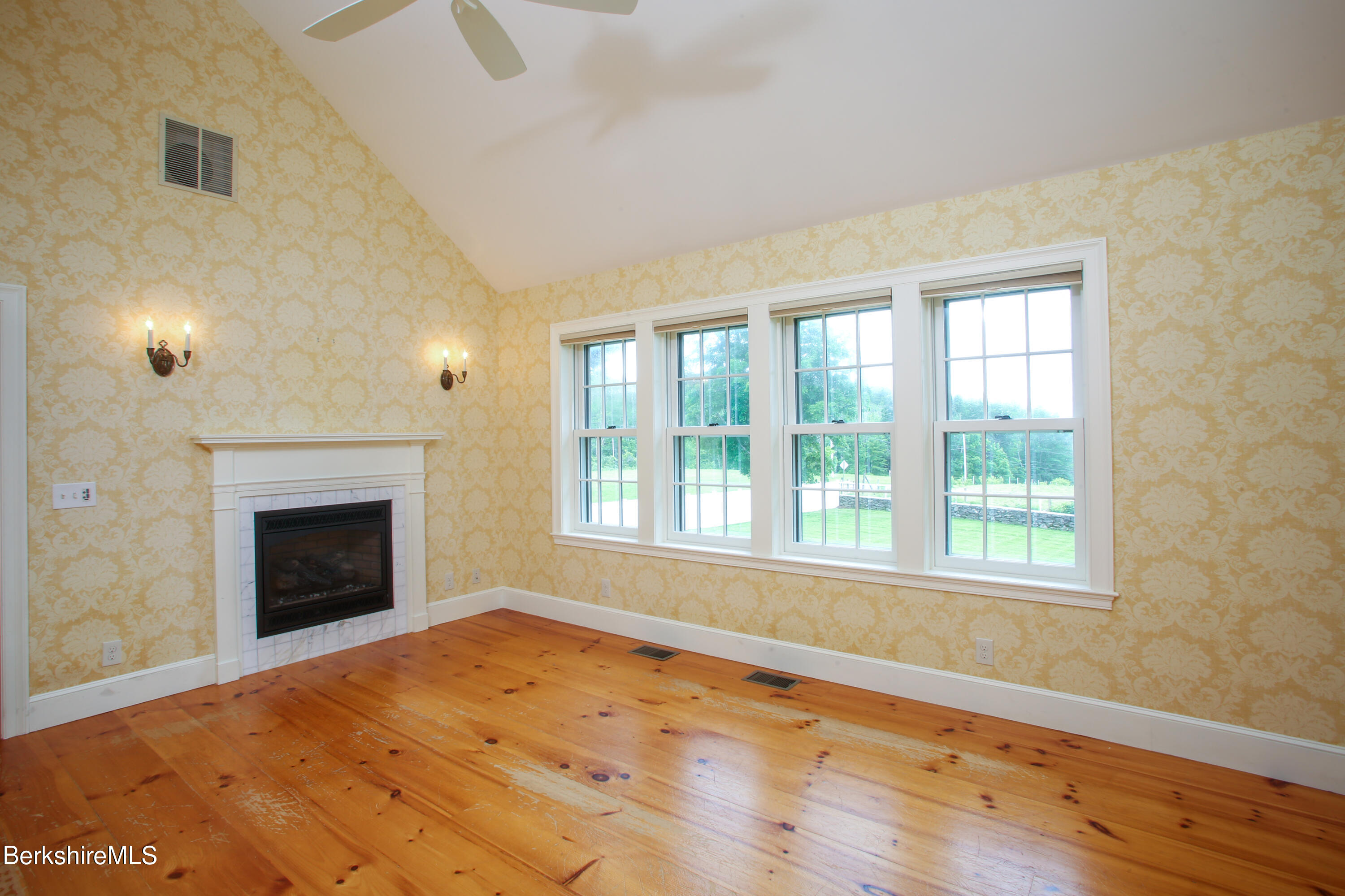 85 Nash Road Cummington, MA 01026 - Photo 18 of 39 nash13