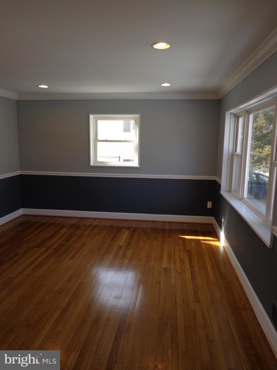 1023 Hartmont Road Baltimore, MD 21228 - Photo 8 of 33