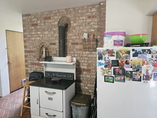 $375,000 | 398462 State Rte 20, Cusick, WA 99119