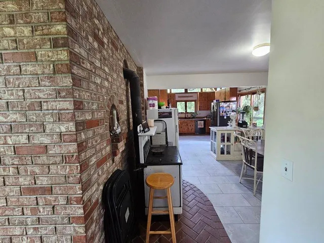 $375,000 | 398462 State Rte 20, Cusick, WA 99119