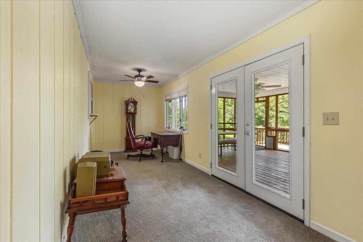 2522 Cindy Street Athens, TN 37303 - Photo 27 of 36 a view of a hallway with workspace and a window