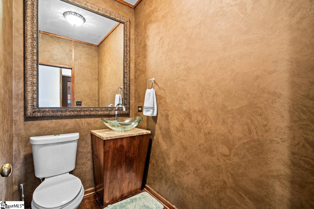 955 Altamont Road Greenville, SC 29609 - Photo 14 of 36